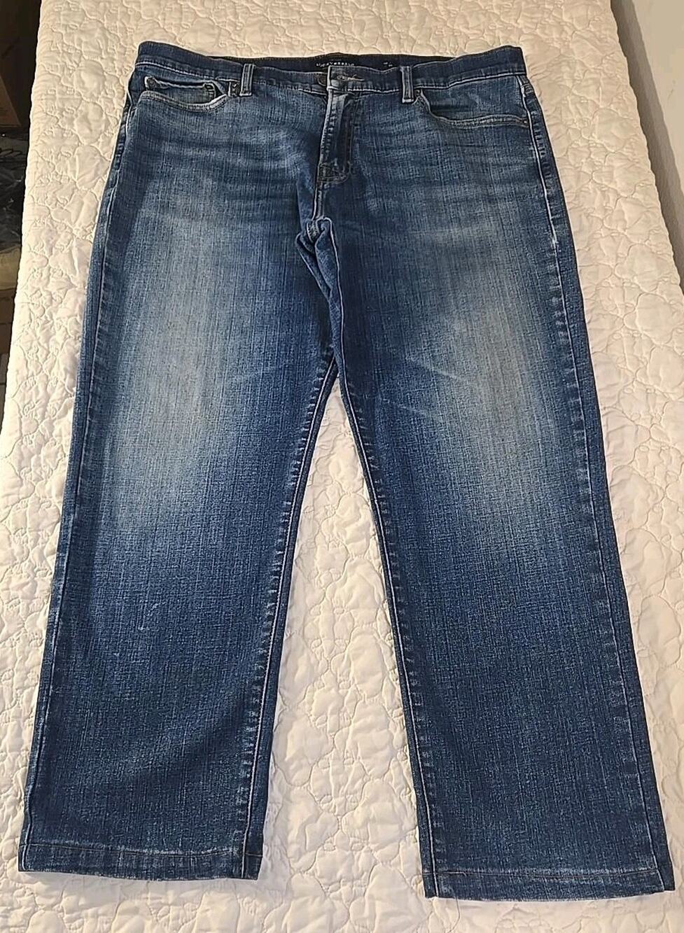 Lucky Brand 221 Straight Jeans Men's 38x34 Blue Denim Classic Fit Medium Wash